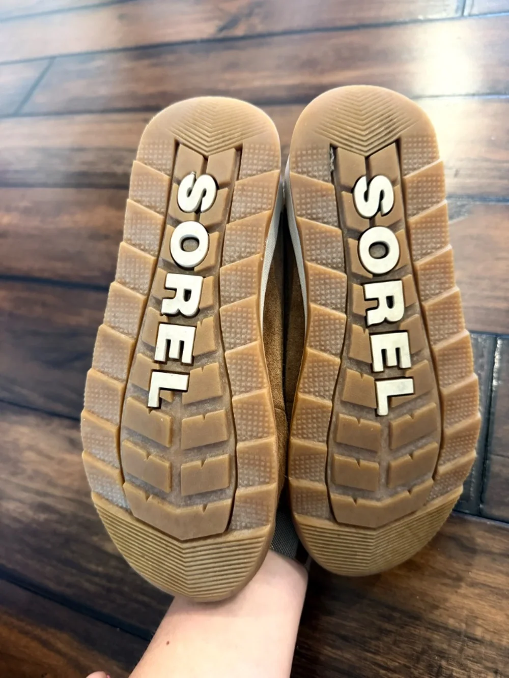Sorel Whitney II Joan lace waterproof boot  velvet tan  chalk size 3